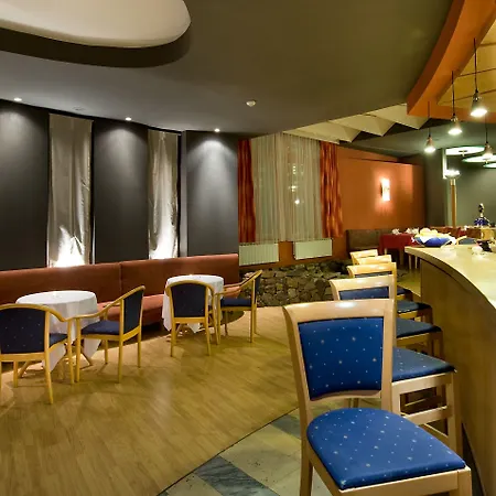 Hotel Grand 4*