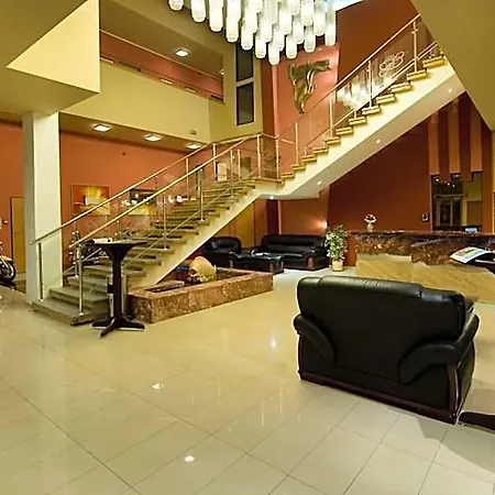 Grand Hotel 4*